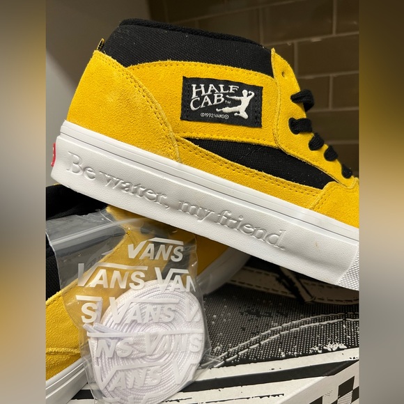 VANS x Bruce Lee "Skate Half Cab" Sneakers Black/Yellow Skate Shoes - Picture 2 of 15